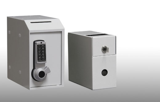 Cashbox Depositschrank mit Kassette Cashbox Depositschrank mit Kassette